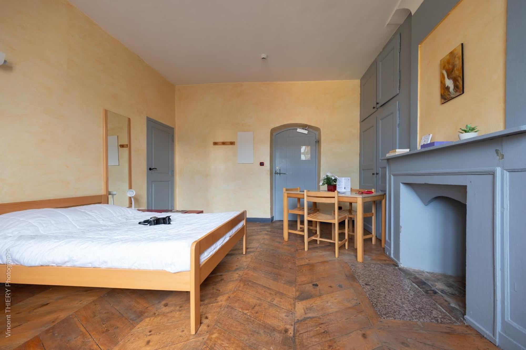 Le Pavillon Des Officiers Aparthotel Mont-Dauphin Kültér fotó